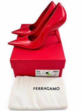 Ferragamo Eva Women's X5 Flame Red Patent Leather Pump Size 7.5C $980